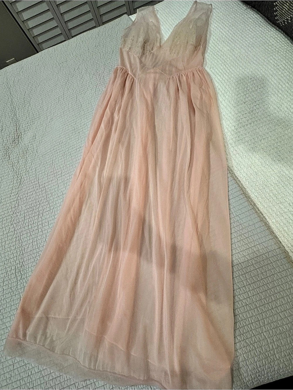 Vintage Vanity Fair Pink Trousseau Nightgown Size 38